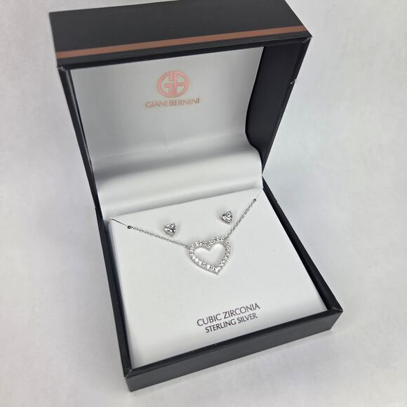 Giani Bernini 2 Pc CZ Heart Pendant Necklace & Stud Earrings Sterling Silver NEW - Picture 3 of 10